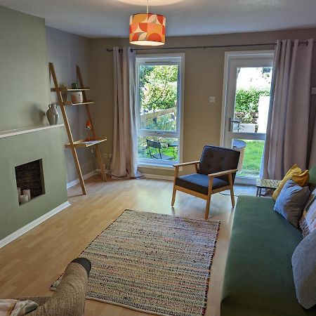 Family Friendly Central Garden Flat EDI Exterior photo