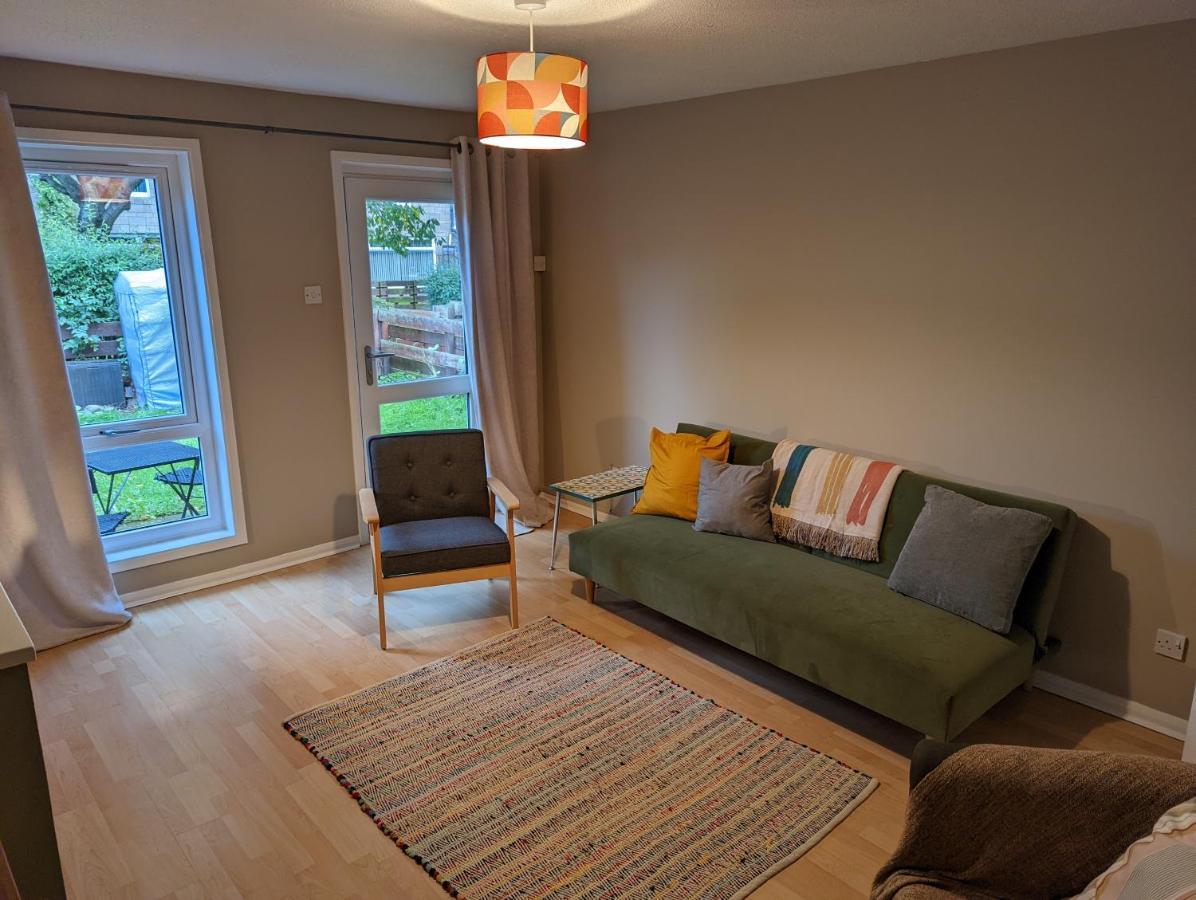 Family Friendly Central Garden Flat EDI Exterior photo