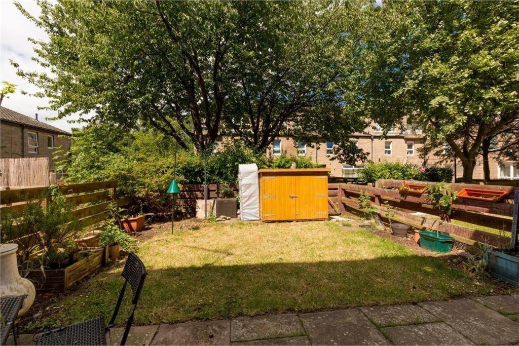 Family Friendly Central Garden Flat EDI Exterior photo