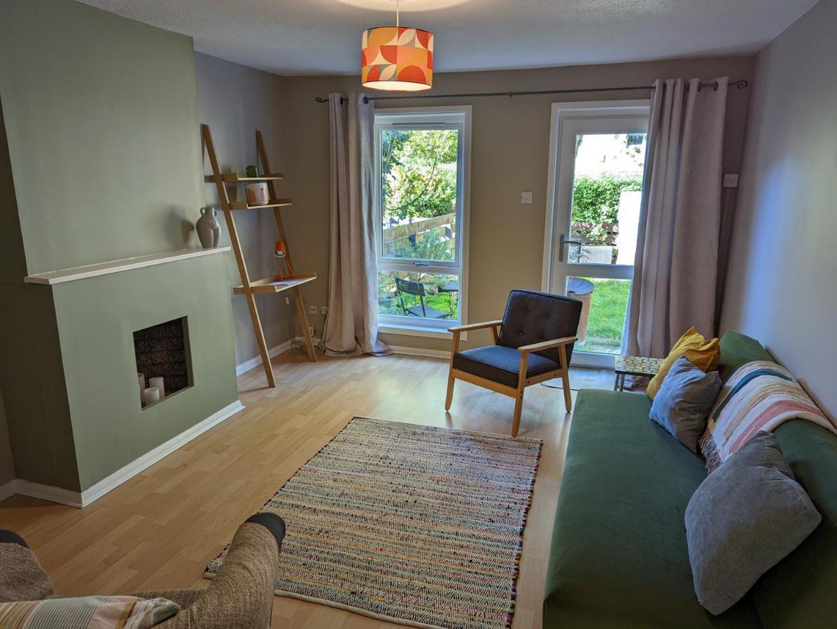 Family Friendly Central Garden Flat EDI Exterior photo